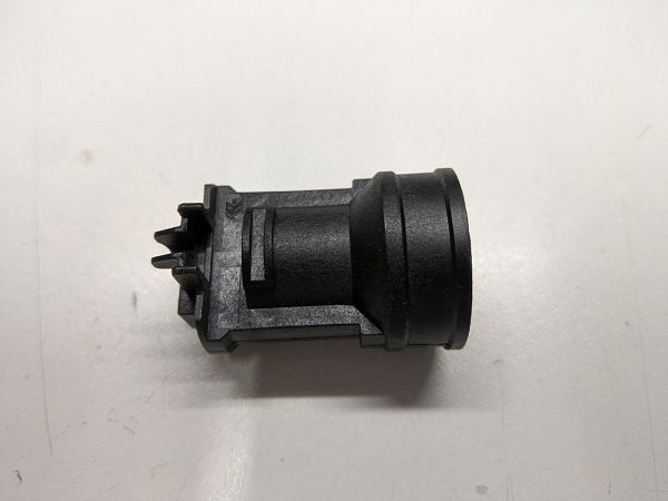 Патрон (держатель лампы) для вытяжек Faber п/н 133.0016.877